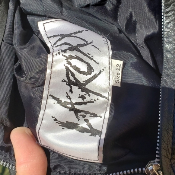 VNTG 80's LA ROXX Leather

SKIRT‎ - Picture 4 of 4